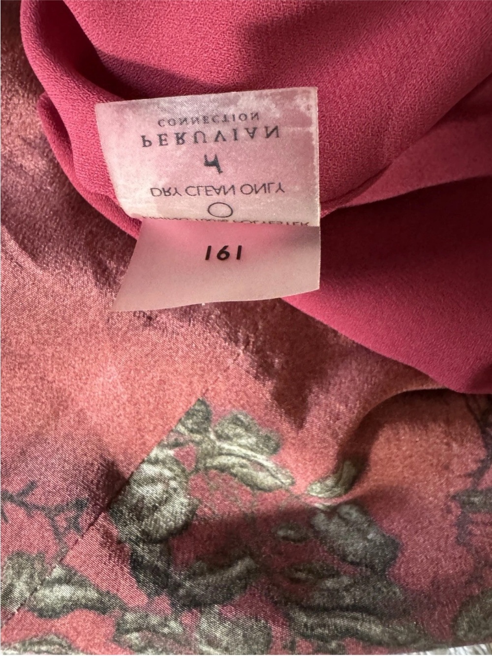 Peruvian Connection 100% Silk A-Line Dress 10 Red Asian Floral V Neck Pockets - Picture 10 of 10